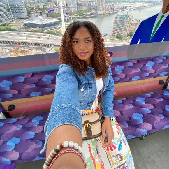 Meet your Posher, Lexi! - Picture 1 of 1